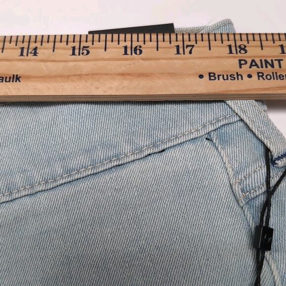 True Religion Rocco Denim Shorts Mens Size 34 Flap Light Wash Jean Jorts NEW NWT - Picture 14 of 16